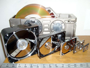 funny-hard-drives-evolution-computers
