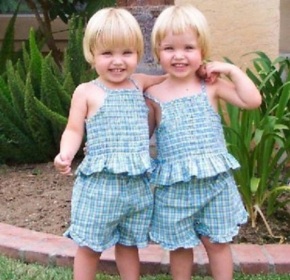 Twin-Baby-Pictures-12-290x280